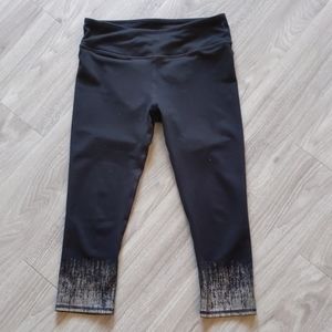 Fabletics Crop Leggings